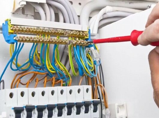 Evde Elektrik Güvenliği İçin İpuçları